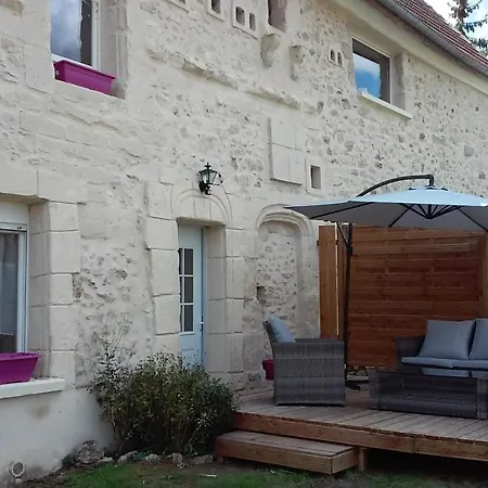 Les Bories En Champagne * Montlevon